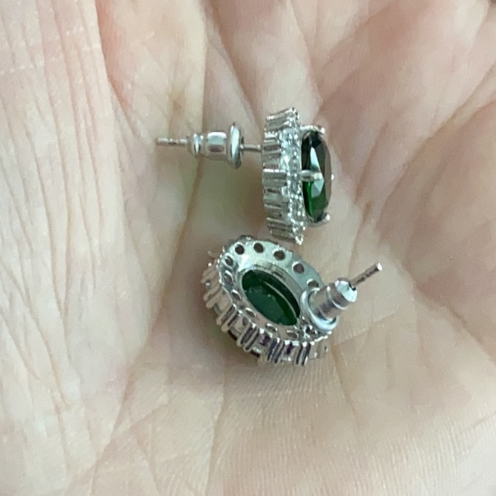 New Women’s 925 Silver Sapphire Emerald Earrings - Picture 3 of 3
